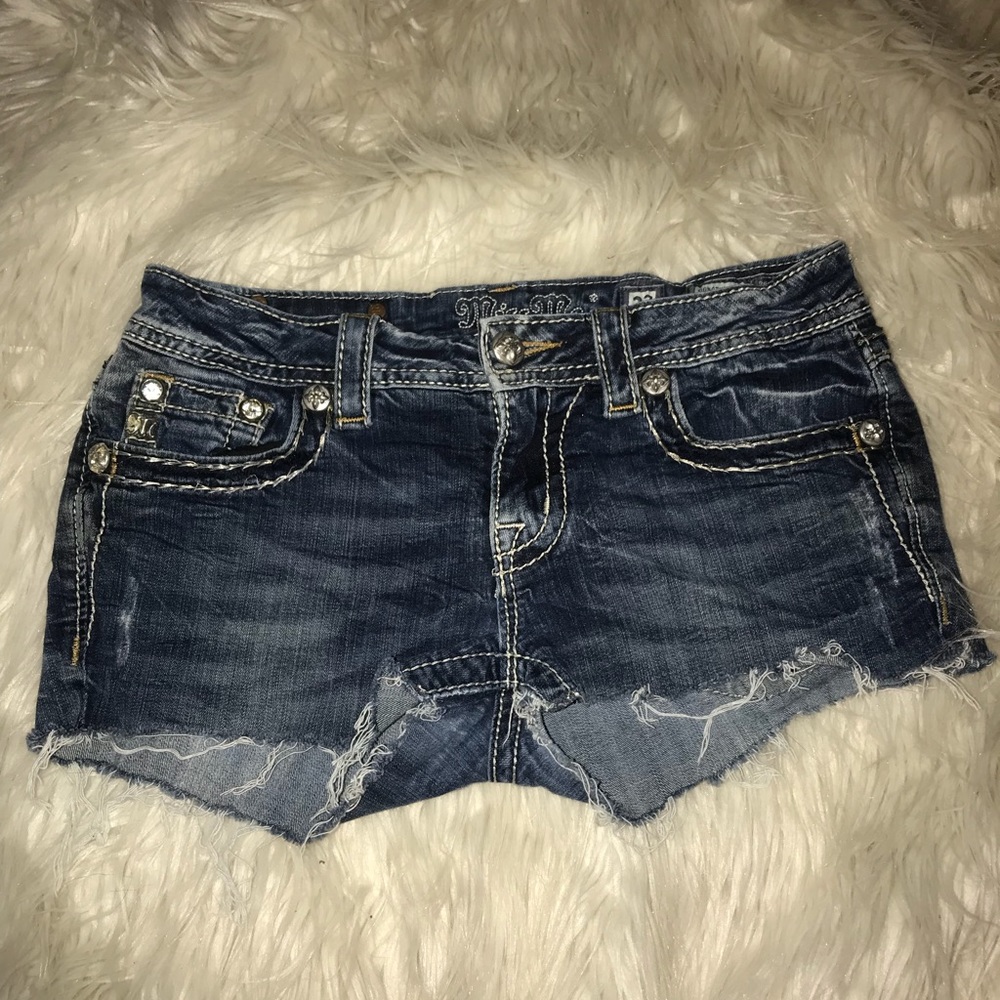 Miss Me - cut off shorts